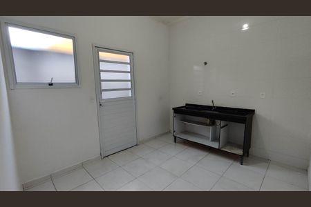 Casa para alugar com 75m², 2 quartos e 1 vagaCozinha