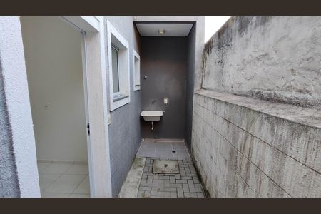 Casa para alugar com 75m², 2 quartos e 1 vagaÁrea de Serviço