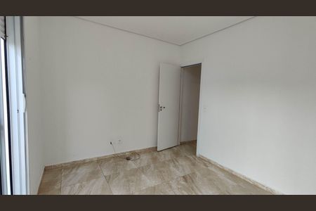 Quarto 1 de casa para alugar com 2 quartos, 75m² em Vila Andeyara, Ferraz de Vasconcelos