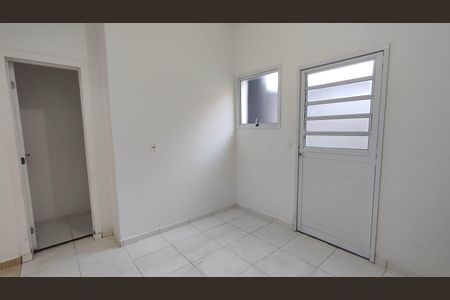 Casa para alugar com 75m², 2 quartos e 1 vagaCozinha