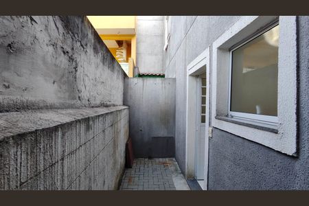 Casa para alugar com 75m², 2 quartos e 1 vagaÁrea de Serviço