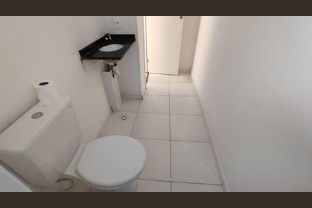 Casa para alugar com 75m², 2 quartos e 1 vagaBanheiro 2