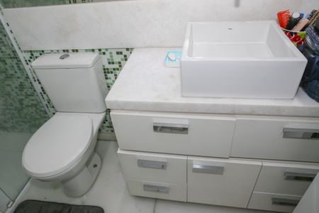 Apartamento para alugar com 63m², 2 quartos e 1 vaga Apartamento para alugar com 63m², 2 quartos e 1 vagaBanheiro da Suíte