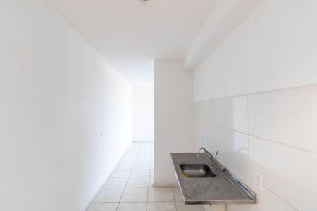 Apartamento à venda com 45m², 2 quartos e 1 vaga Apartamento à venda com 45m², 2 quartos e 1 vagaCozinha e Área de Serviço