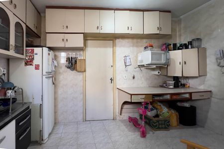Cozinha de apartamento à venda com 2 quartos, 84m² em Vila Mariana, São Paulo