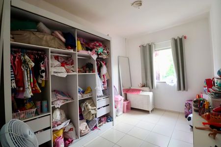 Casa de condomínio para alugar com 225m², 4 quartos e 2 vagasQuarto 4