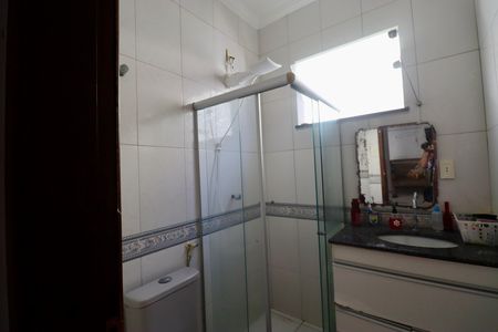 Casa de condomínio para alugar com 225m², 4 quartos e 2 vagasSuíte 
