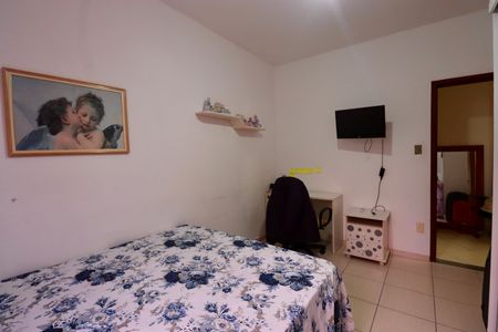 Quarto 3 de casa de condomínio para alugar com 4 quartos, 225m² em Jardim Placaford, Salvador