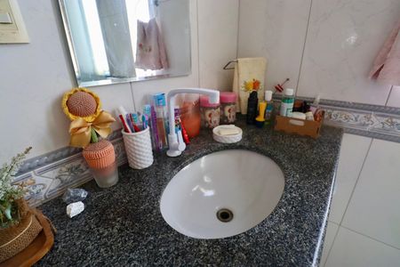 Casa de condomínio para alugar com 225m², 4 quartos e 2 vagasSuíte 