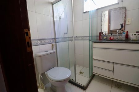 Casa de condomínio para alugar com 225m², 4 quartos e 2 vagasSuíte 