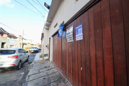 Fachada de casa de condomínio para alugar com 4 quartos, 225m² em Jardim Placaford, Salvador