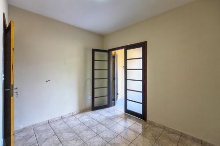 Casa para alugar com 80m², 2 quartos e 1 vaga Casa para alugar com 80m², 2 quartos e 1 vagaQuarto 1