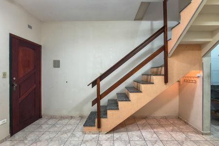 Casa para alugar com 80m², 2 quartos e 1 vaga Casa para alugar com 80m², 2 quartos e 1 vagaSala