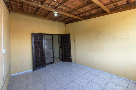 Casa para alugar com 80m², 2 quartos e 1 vaga Casa para alugar com 80m², 2 quartos e 1 vagaSacada sacada