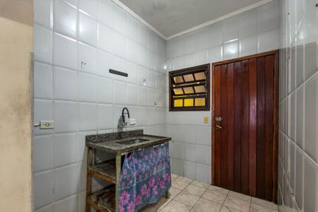 Cozinha  de casa para alugar com 2 quartos, 80m² em Balneario Flórida, Praia Grande