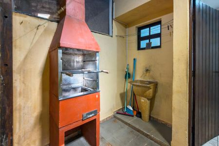 Churrasqueira de casa para alugar com 2 quartos, 80m² em Balneario Flórida, Praia Grande
