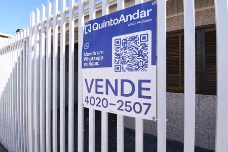 Casa à venda com 94m², 3 quartos e 1 vagaPlaca