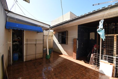 Casa à venda com 94m², 3 quartos e 1 vagaÁrea externa