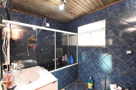 Casa à venda com 94m², 3 quartos e 1 vagaBanheiro