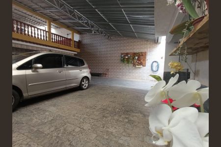 Casa à venda com 345m², 6 quartos e 5 vagas Casa à venda com 345m², 6 quartos e 5 vagasFoto 03