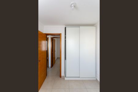 Quarto 1 de apartamento para alugar com 2 quartos, 50m² em Vila Nova Mazzei, São Paulo