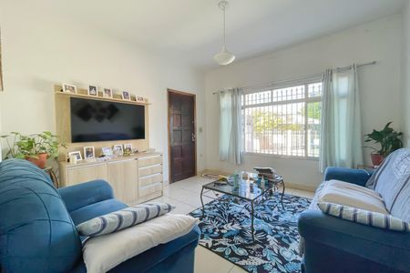 Casa à venda com 3 quartos, 201m² em Km 18, Osasco