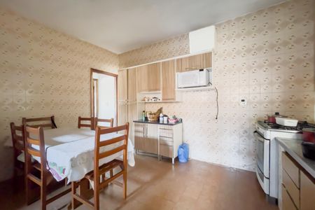 Cozinha de casa à venda com 3 quartos, 201m² em Km 18, Osasco