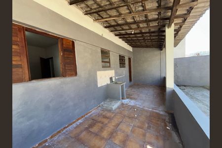 Casa para alugar com 85m², 2 quartos e 1 vaga Casa para alugar com 85m², 2 quartos e 1 vagaÁrea de Serviço