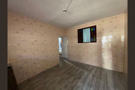 Casa para alugar com 85m², 2 quartos e 1 vaga Casa para alugar com 85m², 2 quartos e 1 vagaCozinha