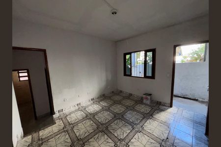 Casa para alugar com 85m², 2 quartos e 1 vaga Casa para alugar com 85m², 2 quartos e 1 vagaSala