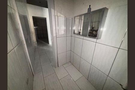 Casa para alugar com 40m², 1 quarto e 1 vaga Casa para alugar com 40m², 1 quarto e 1 vagaBanheiro