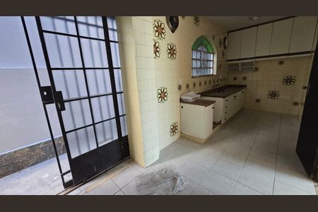 Área de Serviço de casa à venda com 3 quartos, 268m² em Concórdia, Belo Horizonte