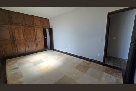 Quarto de casa à venda com 3 quartos, 268m² em Concórdia, Belo Horizonte