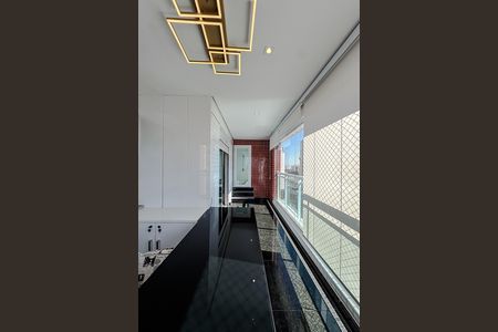 Apartamento à venda com 280m², 4 quartos e 5 vagas Apartamento à venda com 280m², 4 quartos e 5 vagasVaranda da Suíte 4