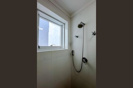 Apartamento à venda com 280m², 4 quartos e 5 vagas Apartamento à venda com 280m², 4 quartos e 5 vagasBanheiro da Suíte 3