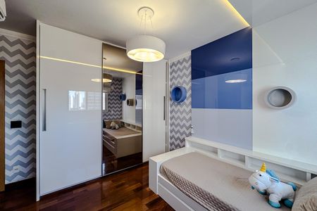 Apartamento à venda com 280m², 4 quartos e 5 vagas Apartamento à venda com 280m², 4 quartos e 5 vagasQuarto 3 - Suíte