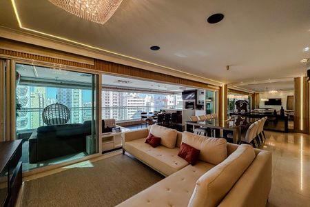 Apartamento à venda com 280m², 4 quartos e 5 vagas Apartamento à venda com 280m², 4 quartos e 5 vagasSala