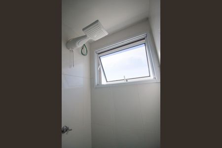 Apartamento para alugar com 46m², 2 quartos e 1 vaga Apartamento para alugar com 46m², 2 quartos e 1 vagaBanheiro