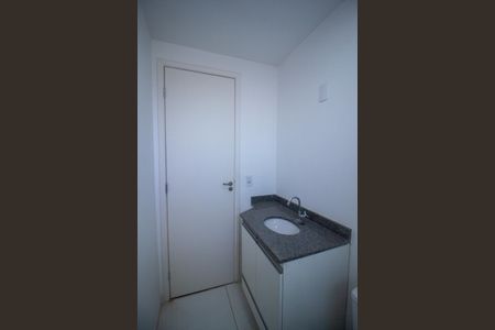 Apartamento para alugar com 46m², 2 quartos e 1 vaga Apartamento para alugar com 46m², 2 quartos e 1 vagaBanheiro