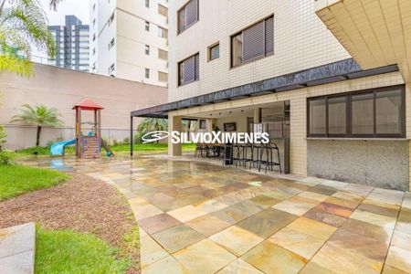 Apartamento à venda com 4 quartos, 150m² em Funcionários, Belo Horizonte