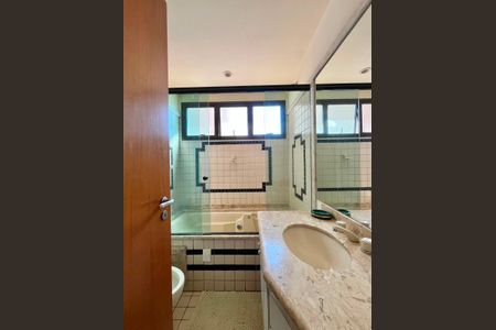 Apartamento para alugar com 75m², 1 quarto e 1 vaga Apartamento para alugar com 75m², 1 quarto e 1 vagaBanheiro da Suíte