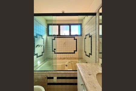 Apartamento para alugar com 75m², 1 quarto e 1 vaga Apartamento para alugar com 75m², 1 quarto e 1 vagaBanheiro da Suíte