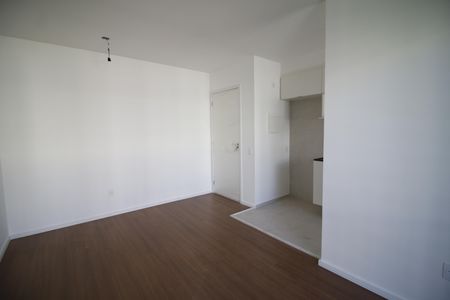 Sala de apartamento para alugar com 2 quartos, 46m² em Barra Olímpica, Rio de Janeiro