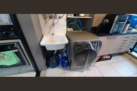 Apartamento à venda com 54m², 2 quartos e 1 vaga Apartamento à venda com 54m², 2 quartos e 1 vagaÁrea de Serviço