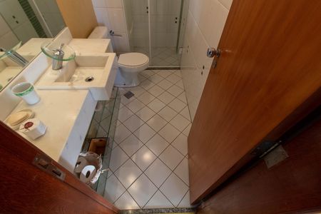Apartamento à venda com 82m², 3 quartos e 1 vaga Apartamento à venda com 82m², 3 quartos e 1 vagaBANHEIRO SOCIAL