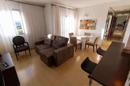 Apartamento para alugar com 3 quartos, 82m² em Vila Brandina, Campinas