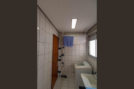Apartamento à venda com 82m², 3 quartos e 1 vaga Apartamento à venda com 82m², 3 quartos e 1 vagaÁREA DE SERVIÇO