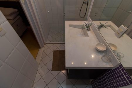 Apartamento à venda com 82m², 3 quartos e 1 vaga Apartamento à venda com 82m², 3 quartos e 1 vagaBANHEIRO DA SUITE