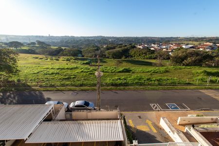 VISTA DO QUARTO 2 de apartamento para alugar com 3 quartos, 82m² em Vila Brandina, Campinas