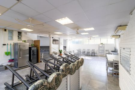 Apartamento à venda com 78m², 3 quartos e 1 vaga Apartamento à venda com 78m², 3 quartos e 1 vagaÁrea comum - Salão de festas
